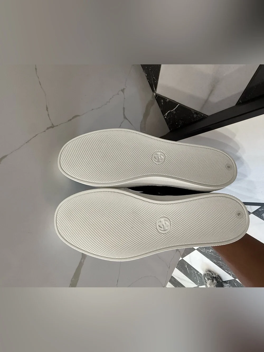 Gucci GG Supreme Men’s Slip On Sneakers